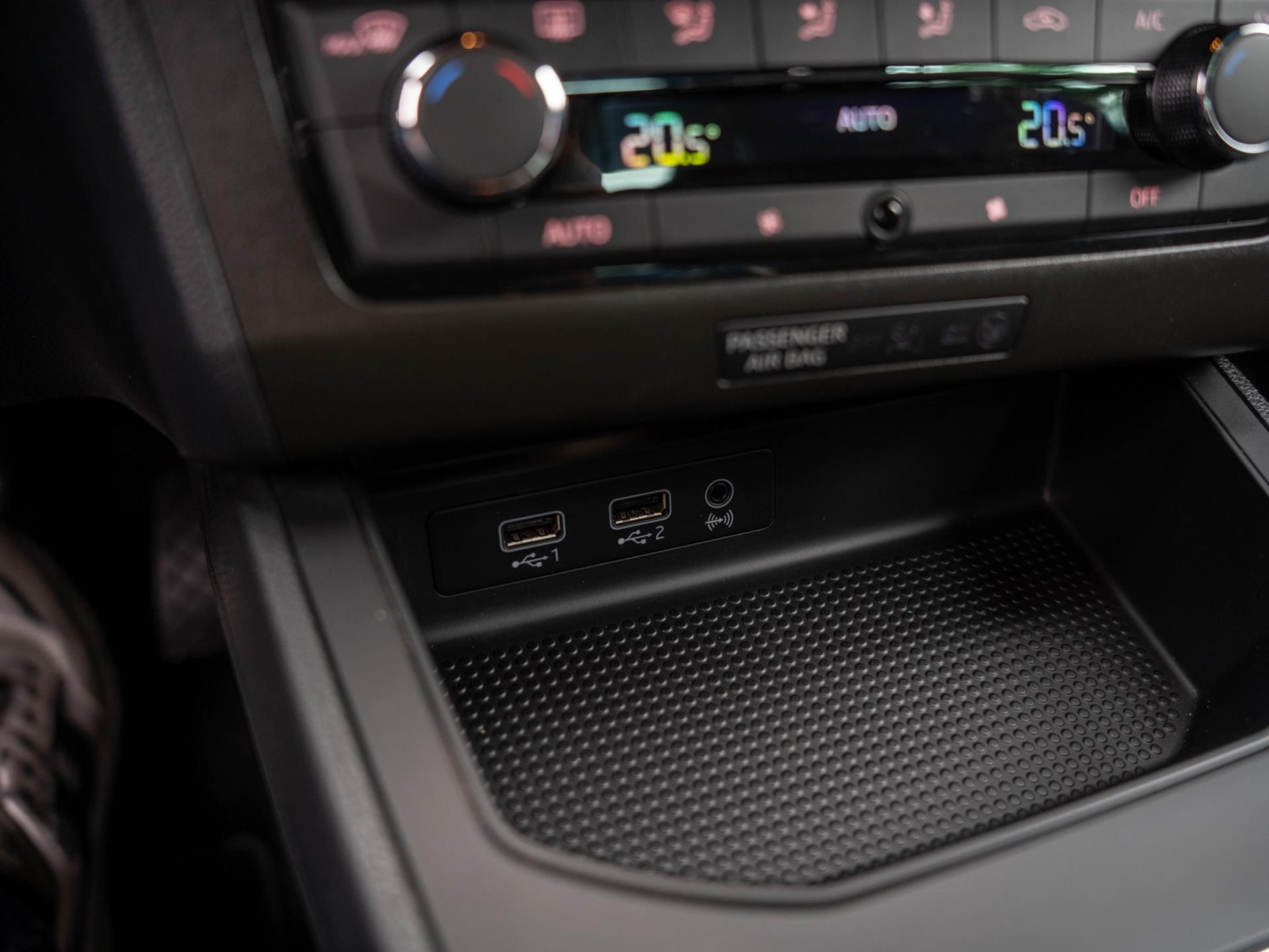 46102223-15.jpg